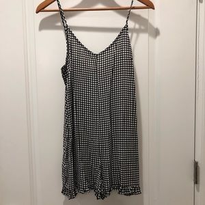 Gingham romper with ruffle hem